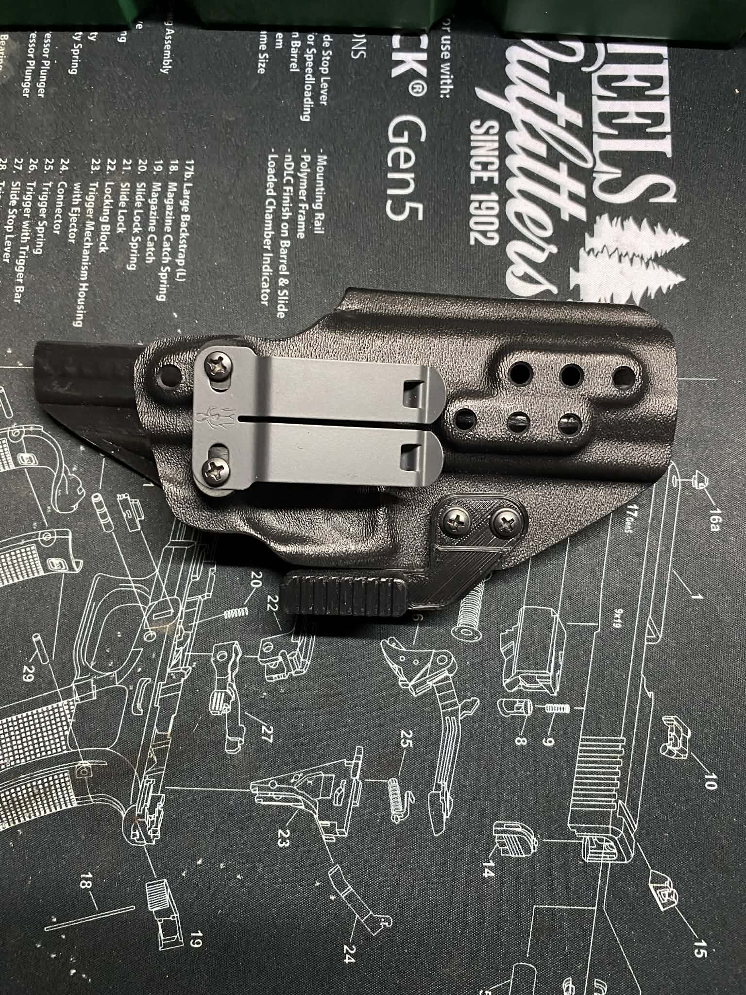 Helios- Glock 17 Holster